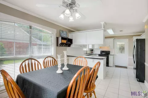 13537 Meadows Crossing Dr, Walker, LA 70785 photo 9