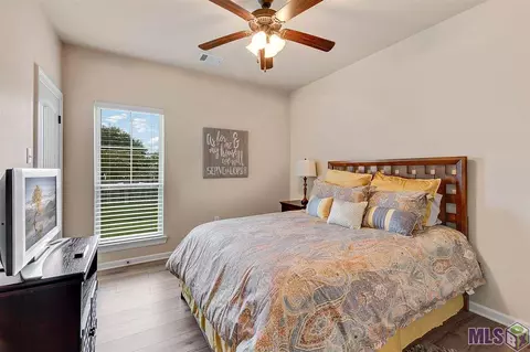 12480 Three Lakes Dr, Walker, LA 70785 photo 16