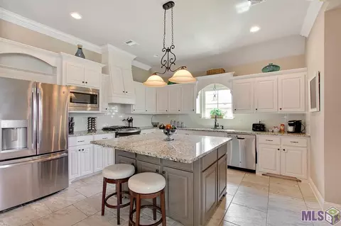 12480 Three Lakes Dr, Walker, LA 70785 photo 9