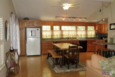 20349 Johnson Dr, Springfield, LA 70462 photo 15