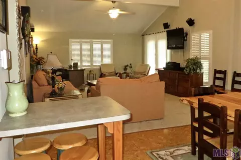 20349 Johnson Dr, Springfield, LA 70462 photo 13