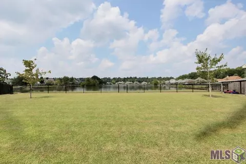 32967 Fox Run Dr, Walker, LA 70785 photo 21