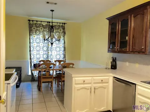 30429 Jo Ann Dr, Walker, LA 70785 photo 8