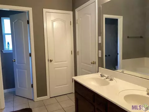 30429 Jo Ann Dr, Walker, LA 70785 photo 13