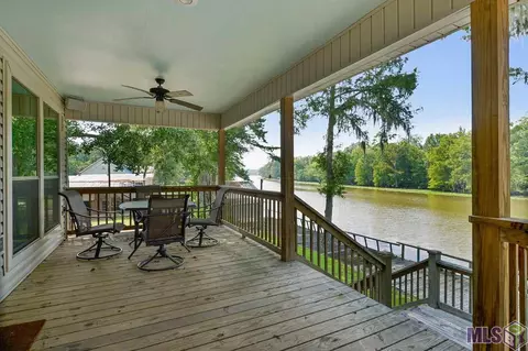 19239 River Bend Rd, Maurepas, LA 70449 photo 11