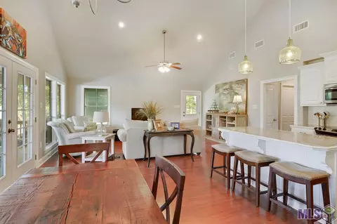 19239 River Bend Rd, Maurepas, LA 70449 photo 8