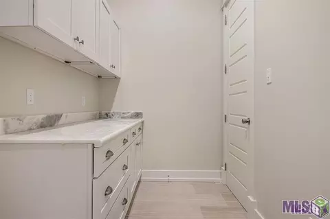 9388 Villa Crossing Dr, Greenwell Springs, LA 70739 photo 16