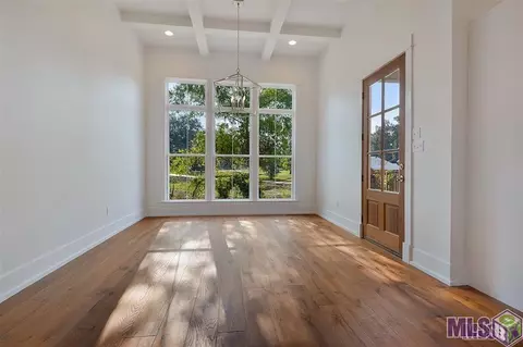 9388 Villa Crossing Dr, Greenwell Springs, LA 70739 photo 7