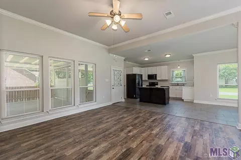 12525 Hidden Ridge Dr, Walker, LA 70785 photo 4
