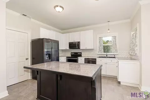12525 Hidden Ridge Dr, Walker, LA 70785 photo 5