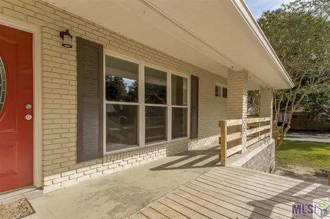 31439 Judith Dr, Springfield, LA 70462 photo 2