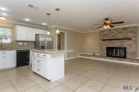 31439 Judith Dr, Springfield, LA 70462 photo 6