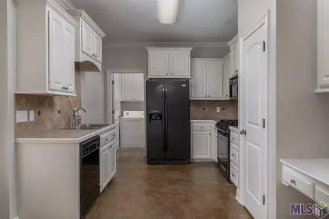 13733 Ball Park Rd, Walker, LA 70785 photo 5