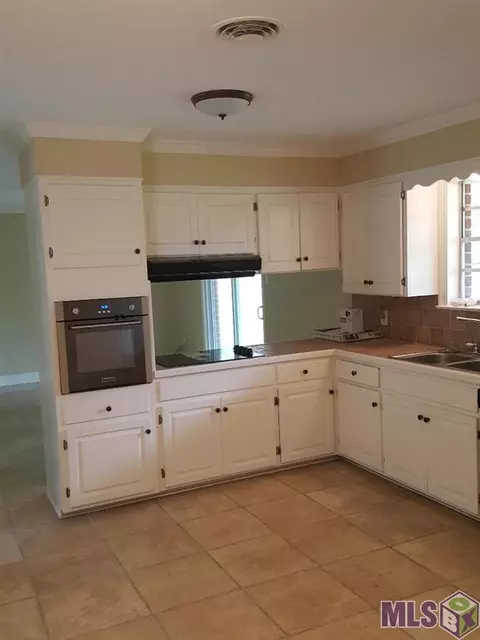 4625 Don Ave, Baker, LA 70714 photo 4