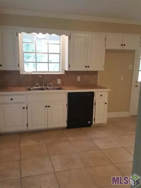 4625 Don Ave, Baker, LA 70714 photo 5