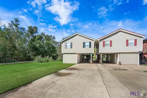 32783 Cypress Dr, Springfield, LA 70462 photo 2