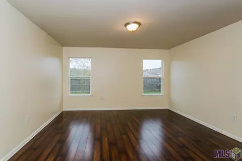 30233 Daffodil Dr, Walker, LA 70785 photo 11