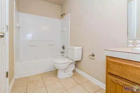 30233 Daffodil Dr, Walker, LA 70785 photo 19
