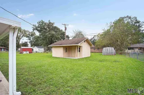626 Charles Ave, Baker, LA 70714 photo 2