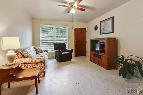 626 Charles Ave, Baker, LA 70714 photo 3