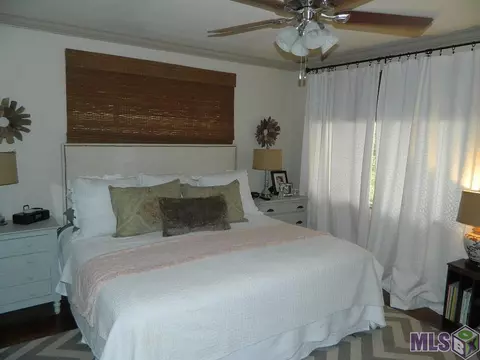 9743 Mollylea Dr, Baton Rouge, LA 70815 photo 12