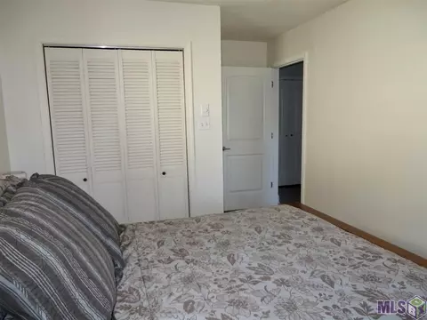 20689 Buns Ln, Springfield, LA 70462 photo 15