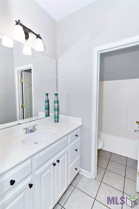 12502 Timberwood Dr, Walker, LA 70785 photo 16