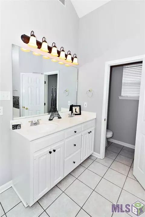 12502 Timberwood Dr, Walker, LA 70785 photo 11