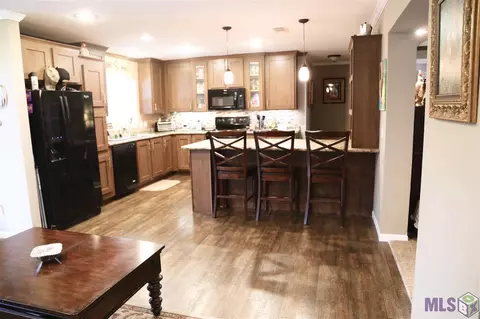 14721 Springfield Rd, Walker, LA 70785 photo 2