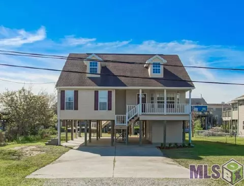 253 Carr Dr, Slidell, LA 70458 photo 1