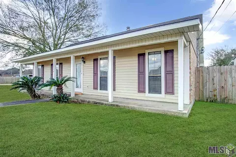 13714 Joseph St, Walker, LA 70785 photo 2
