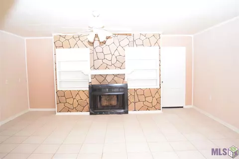 2629 Ray Weiland Dr, Baker, LA 70714 photo 3