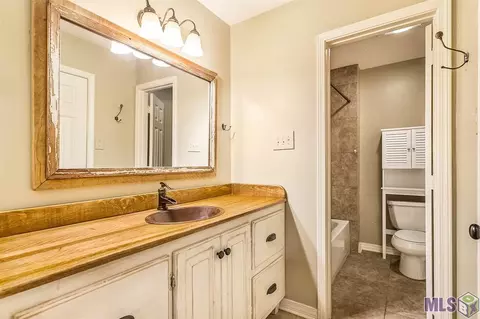 53 E Barbados Dr #53, Mandeville, LA 70448 photo 9