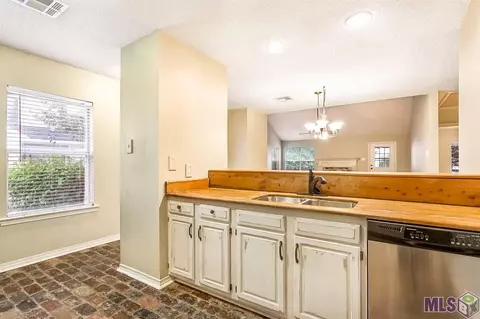 53 E Barbados Dr #53, Mandeville, LA 70448 photo 3