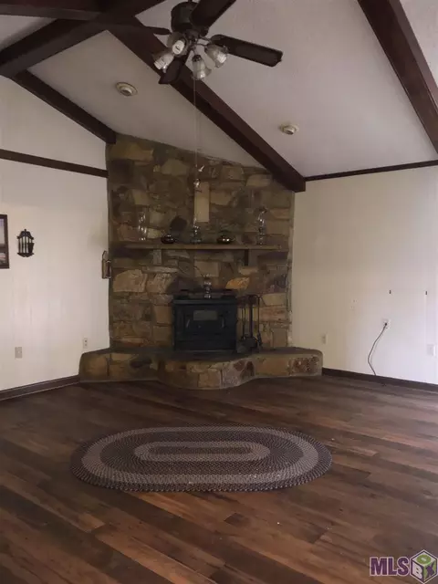 13221 Whit Holden, Walker, LA 70785 photo 7