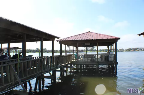 7165 Island Rd, Jarreau, LA 70749 photo 10