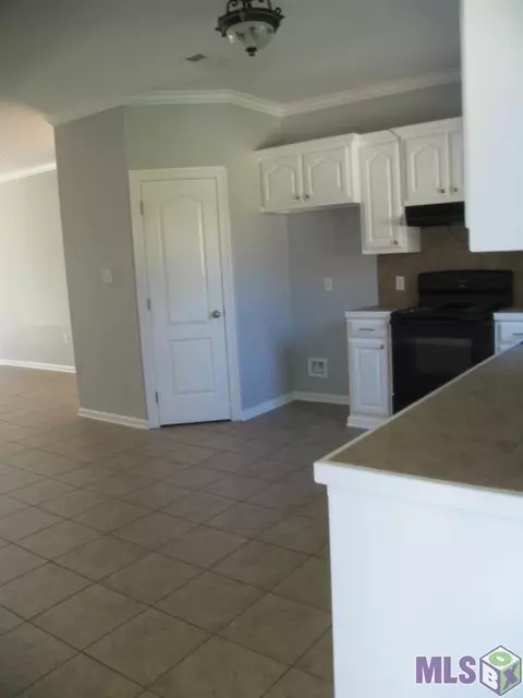 33827 Perkins Crossing Rd, Walker, LA 70785 photo 4