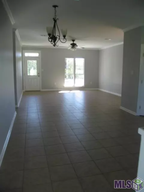 33827 Perkins Crossing Rd, Walker, LA 70785 photo 5