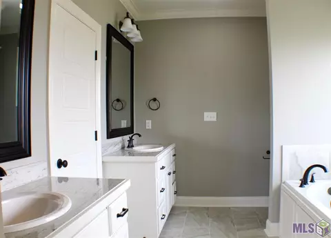 4915 Pointe Prospect Dr, Oscar, LA 70762 photo 8