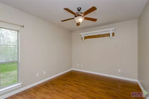 15709 Varnado Rd, Walker, LA 70785 photo 12