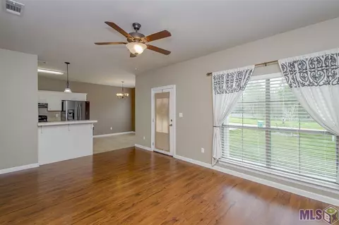 15709 Varnado Rd, Walker, LA 70785 photo 10