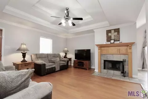 13046 N Ridge Rd, Walker, LA 70785 photo 4