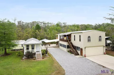 14788 Paradise Rd, Maurepas, LA 70449 photo 1