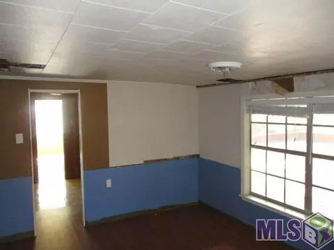 2555 Ray Weiland Dr, Baker, LA 70714 photo 3