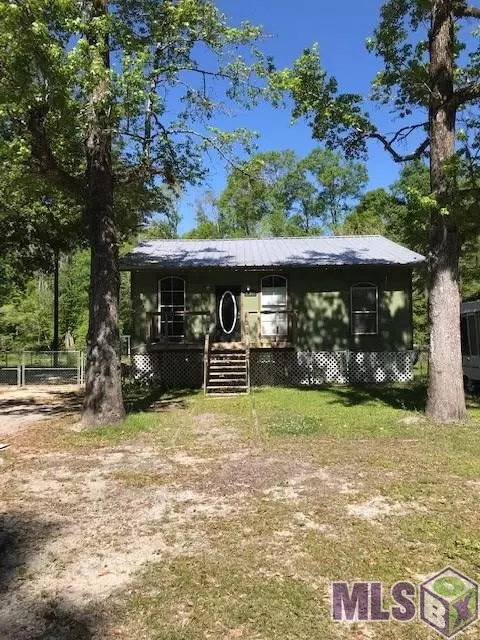 13417 Petite Dr, Maurepas, LA 70449 photo 2
