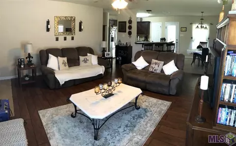 33241 Cross Trl, Walker, LA 70785 photo 5