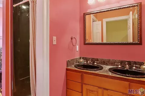 20541 Swamp Dr, Springfield, LA 70462 photo 23