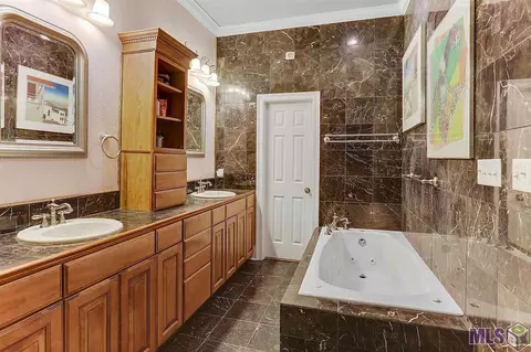 20541 Swamp Dr, Springfield, LA 70462 photo 18