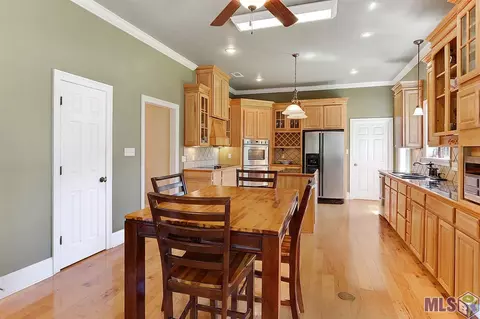 20541 Swamp Dr, Springfield, LA 70462 photo 14