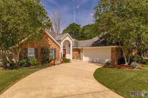 29263 Dana St, Walker, LA 70785 photo 1